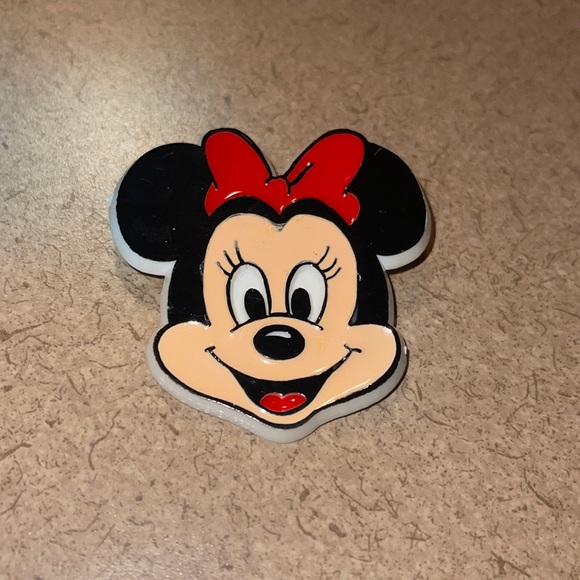 Disney | Accessories | Vintage Minnie Mouse Pin | Poshmark